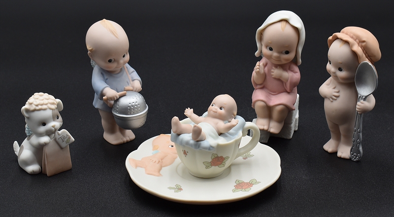 Kewpie Tea Set